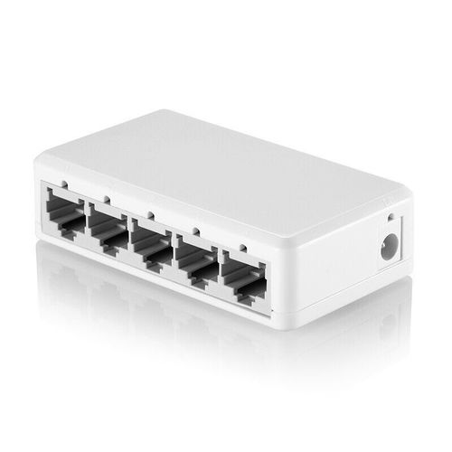 彩箭5口百兆交换机 构建高效家用与宿舍网络的核心助手